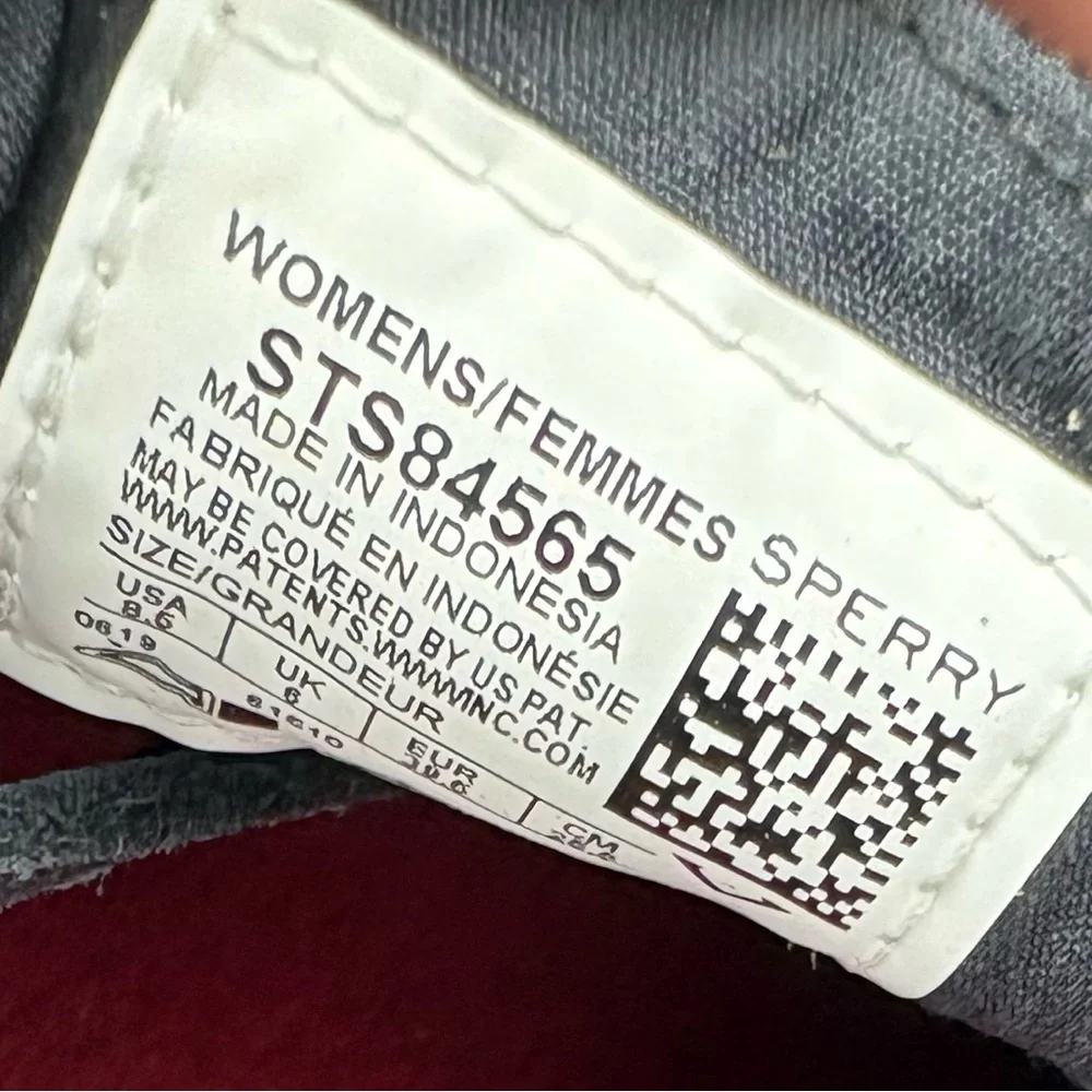 Women's A/O 2-Eye Bionic Boat Shoes
Dark Navy - Picture 5 of 5